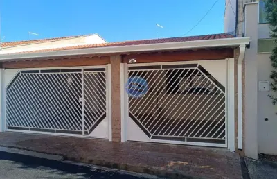 Casa com 3 quartos à venda no Jardim Adélia, Amparo 
