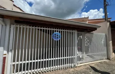 Casa com 2 quartos à venda na Avenida Europa, 1115, Jardim Camandocaia, Amparo