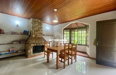 Casa com 4 quartos à venda na rua canto da amizade, 26, lagoa da conceição, florianópolis por r$ 2.500.000