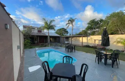 Casa 4 dormitórios ou + para venda em itanhaém / sp no bairro umuarama