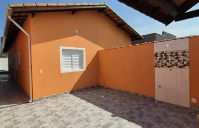Casa 2 dormitórios para venda em itanhaém / sp no bairro tupy