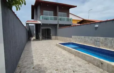 Casa a venda de 2 dormitórios em agenor de campos - mongaguá