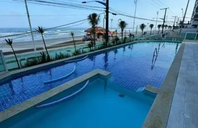 Apartamento com 3 dormitórios, sendo 1 suíte, no centro de mongaguá / sp