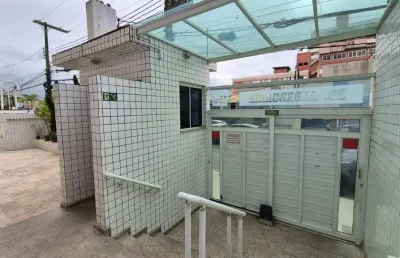 Apartamento, 3 dormitórios, sendo 1 suíte no centro de itanhaém/sp