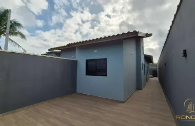 Casa com 2 dormitórios, sendo 1 suíte, no bopiranga em itanhaém / sp