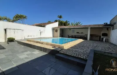 Casa com 3 dormitórios, sendo 1 suíte no cibratel i em itanhaém, sp.