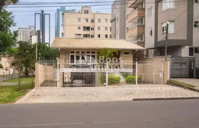 Casa com 4 quartos à venda na rua do herval, 1390, cristo rei, curitiba, 298 m2 por r$ 1.690.000