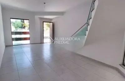 Casa em condomínio fechado com 3 quartos à venda na rua primeiro de maio, 127, baeta neves, são bernardo do campo, 170 m2 por r$ 790.000
