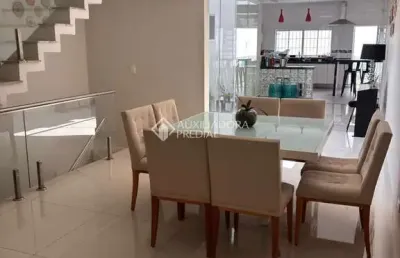 Casa com 4 quartos à venda na rua vicente de carvalho, 618, anchieta, são bernardo do campo, 315 m2 por r$ 1.900.000