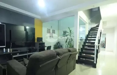 Casa em condomínio fechado com 3 quartos à venda na rua frederico falbo, 144, jardim las vegas, santo andré, 116 m2 por r$ 635.000