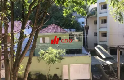 Imperdível sobrado com piscina, à venda em taboão da serra-sp, bairro parque monte alegre: 3 quartos, 3 suítes, 3 salas, 4 banheiros, 6 vagas, 322m²