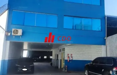 Galpão comercial para venda ou locação em são paulo-sp, parque ipê: próximo estação metrô campo limpo 4 salas, 3 banheiros, 10 vagas, 725m²!