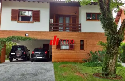 Horto do ype lindo sobrado, em condomínio, com 400 m² de área útil sendo 4 dormitórios com  2 suítes 5 vagas,