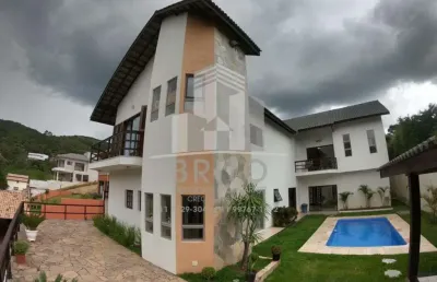 Linda casa em atibaia no condomínio clube da montanha com vista deslumbrante e localizado a 6,5km da rodovia fernão dias