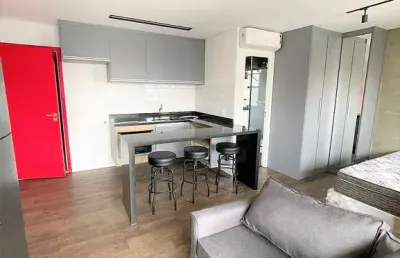 Apartamento loft à venda 40m², totalmente mobiliado, 01 dormitório, sala, cozinha, banheiro e 01 vaga
