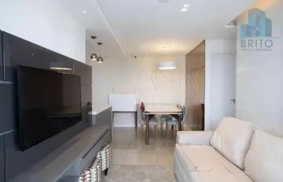 Belíssimo apartamento com 03 dormitórios, sendo 01 suíte, 02 vagas grandes, ultimo andar com uma vista privilegiada