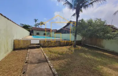 Casa para venda em itanhaém, balneário tupy, 3 dormitórios, 1 suíte, 2 banheiros, 7 vagas