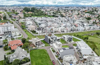Terreno a venda no bairro alto (com projeto de casa em condominio, 3 suites, 4 vagas)
