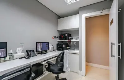 Sala comercial com 6 salas à venda na avenida república argentina, 210, água verde, curitiba, 240 m2 por r$ 2.800.000