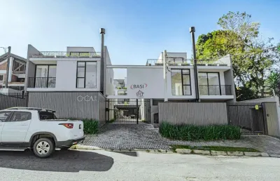 Excelente localizacao, condominio com 5 casas pronto para morar