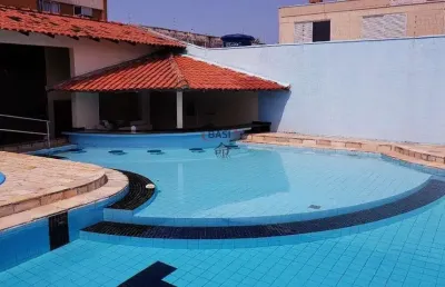 Apartamento amplo e completo de frente para o mar a venda em matinhos – 4 quartos, 2 suites, piscina e muito conforto!