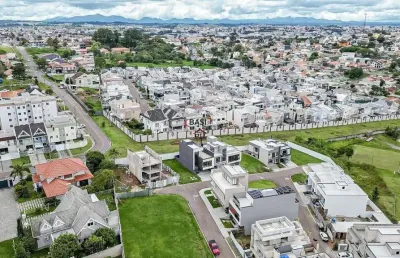 Terreno em condomínio fechado à venda na Rua Francisco Zuneda Ferreira da Costa, 294, Bairro Alto, Curitiba