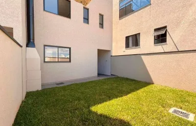 Sobrado a venda no bairro novo mundo (com amplo quintal nos fundos e frente)