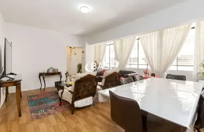 Ideal para retrofit - 3 dormitorios no centro de curitiba