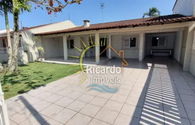 Casa com 4 quartos à venda na travessa itapecirica, s/n, ipanema, pontal do paraná por r$ 349.000