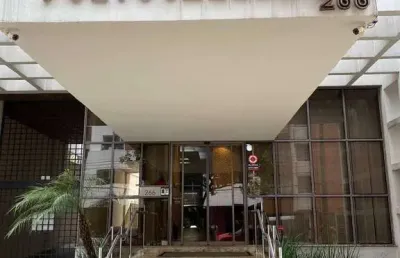 Sala comercial à venda na Rua Lamenha Lins, 266, Centro, Curitiba