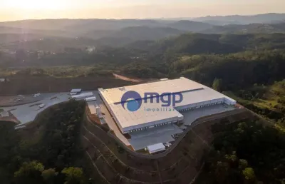 Galpão de alto padrão à beira da rodovia castelo branco para locação - 7.426 m² - são roque/sp