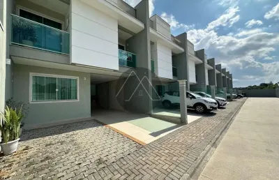 Sobrado em condomínio a venda no pedro moro em são josé dos pinhais.