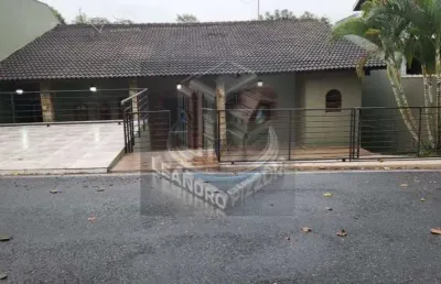 Casa em condomínio fechado com 4 quartos à venda na alameda dos pinheiros, arujá country club, itaquaquecetuba, 340 m2 por r$ 1.650.000