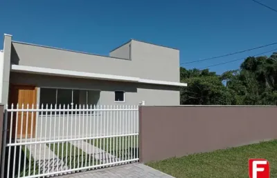 Casa com 2 quartos à venda na rua orocuria, brandalize, itapoá, 51 m2 por r$ 290.000
