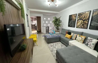 Ótima casa jd. casa grande 4 quartos sendo 2 suítes uma com closet e varanda 2 salas amplo gourmet piscina 3 vagas armários permuta por apto. ed. sky