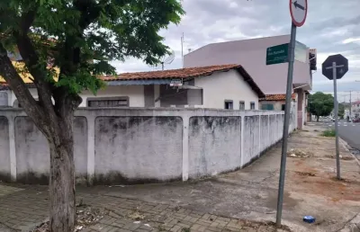 Excelente terreno de 300m² de esquina. ótima oportunidade para fazer um belo comércio