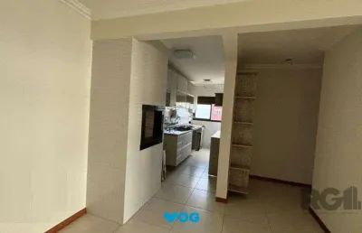 Vende-se excelente apartamento 2 quartos com suíte, 2 vagas cobertas, com churra