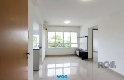 Apartamento semi-mobiliado, com área privada de 50,95 m2