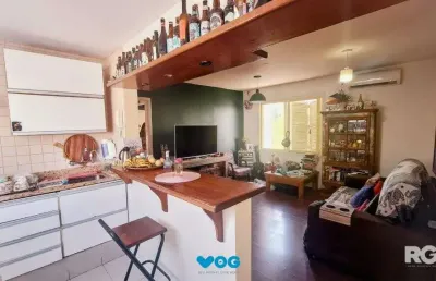Apartamento com 2 dormitórios, 1 vaga coberta, no bairro petrópolis, em  porto a