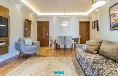 Vende-se luxuoso apartamento 3 quartos com suíte, 2 vagas, lareira, churrasqueir
