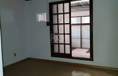 Casa para venda - 98m², 2 dormitórios, 2 vagas - alto petrópolis