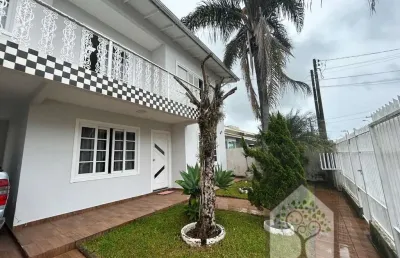 Casa com 3 quartos à venda na Rua Raimundo Starosky, 60, Carianos, Florianópolis