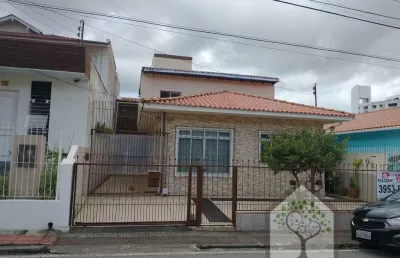 Casa com 5 quartos à venda na Rua Juan Ganzo Fernandes, 40, Saco dos Limões, Florianópolis