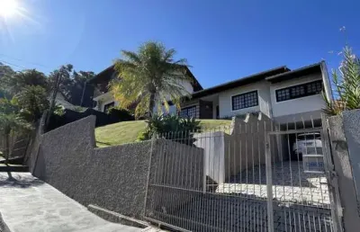Casa com 3 quartos à venda na escola agrícola, blumenau , 180 m2 por r$ 850.000