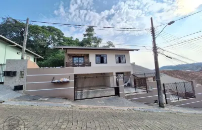 Casa com 3 quartos à venda em água verde, blumenau , 250 m2 por r$ 949.999