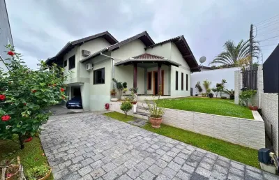 Casa com 4 quartos à venda na escola agrícola, blumenau , 330 m2 por r$ 1.930.000