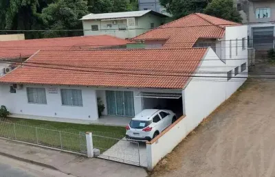 Casa com 5 quartos para alugar no salto do norte, blumenau , 280 m2 por r$ 5.900