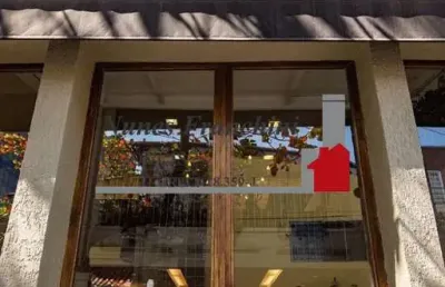 Excelente ponto comercial para locação na vila olímpia, são paulo-sp: 2 salas, 5 banheiros, 130m²!
