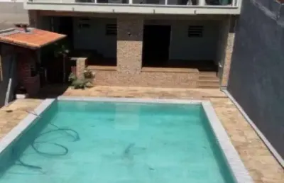 Água fria - casa a venda com estrutura montada equipamentos de academia
