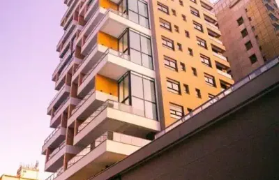 Construtora seisa master, zona oeste de sp, apartamento de alto padrão com vista panorâmica e pé direito duplo.